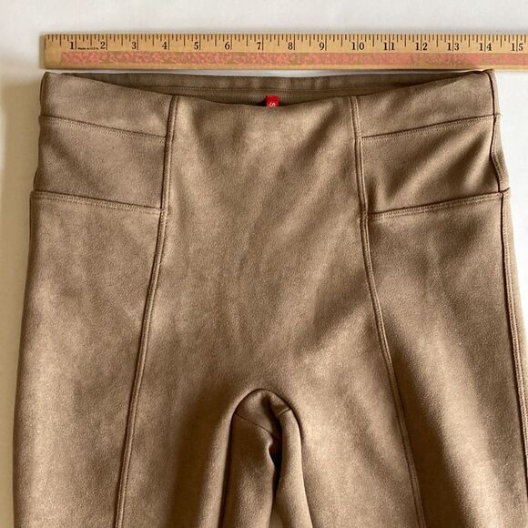 Spanx Faux Suede Leggings Camel Size Medium - Picture 8 of 14